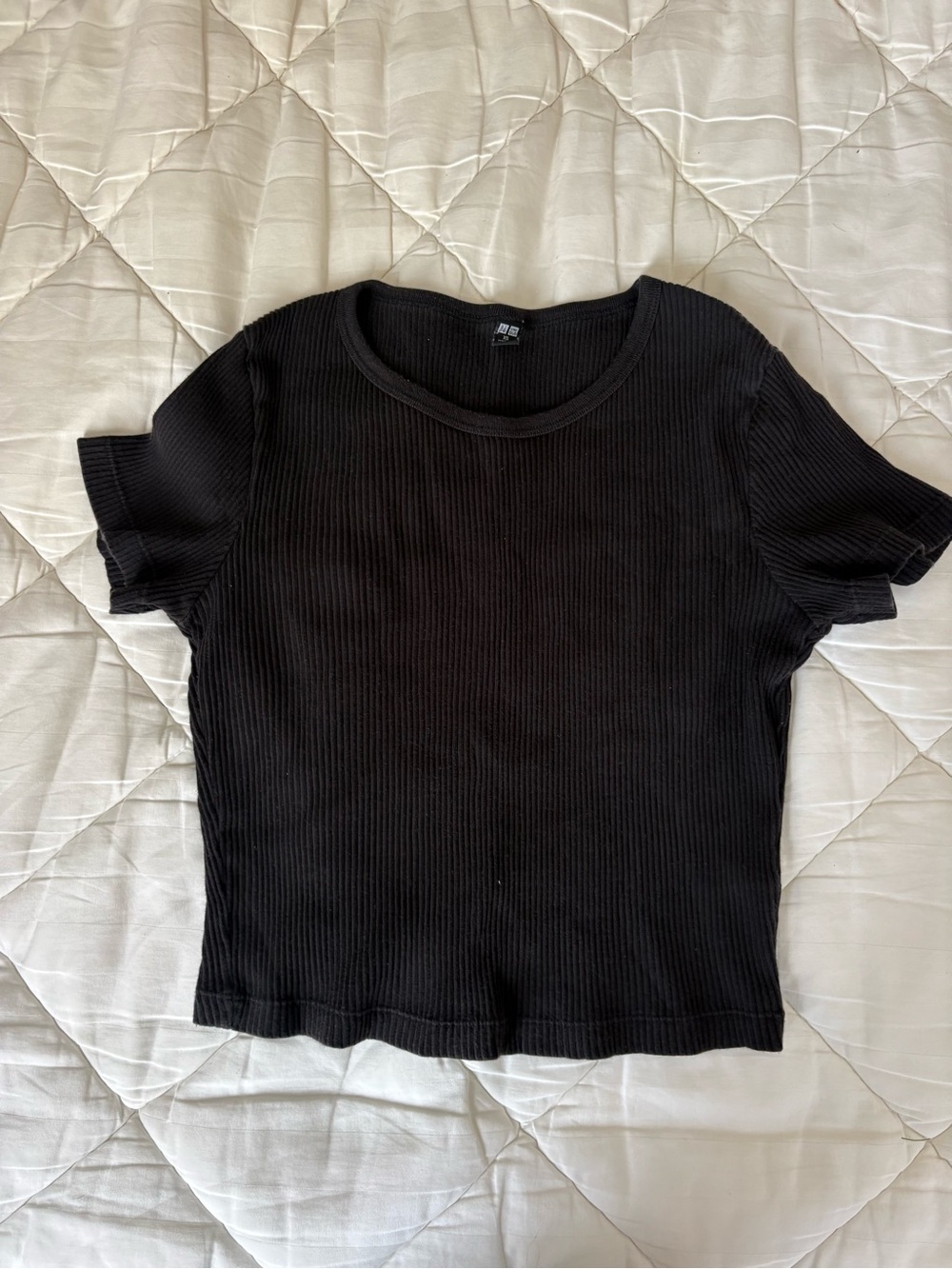 Uniqlo Black Ribbed Short Sleeve Tee - Women